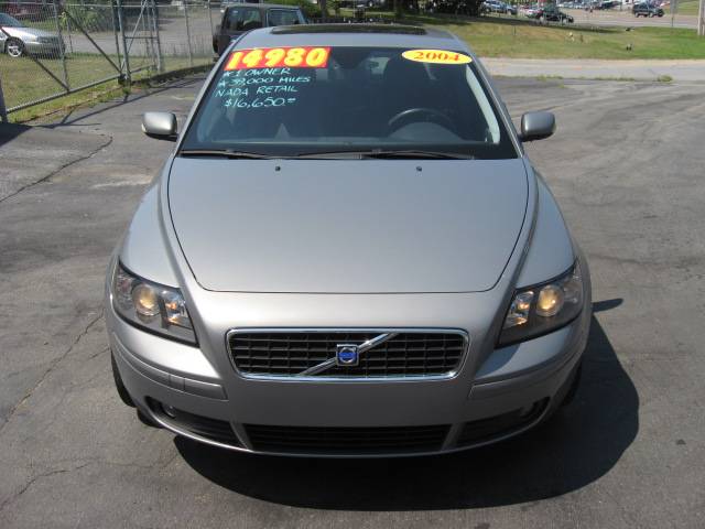 Volvo S40 2004 photo 2