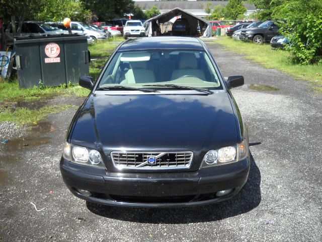 Volvo S40 2004 photo 2