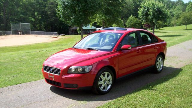 Volvo S40 2005 photo 4