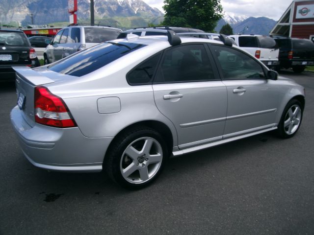 Volvo S40 2005 photo 14