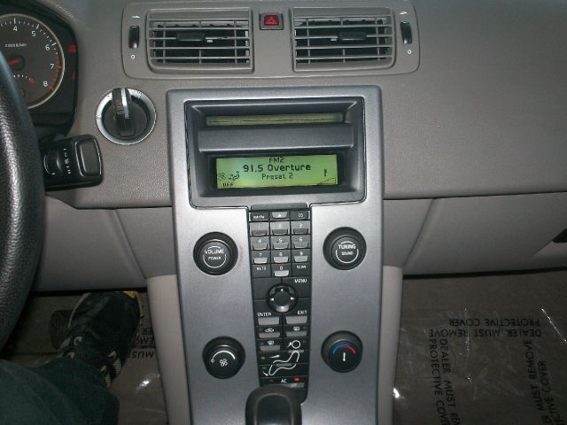 Volvo S40 2005 photo 2