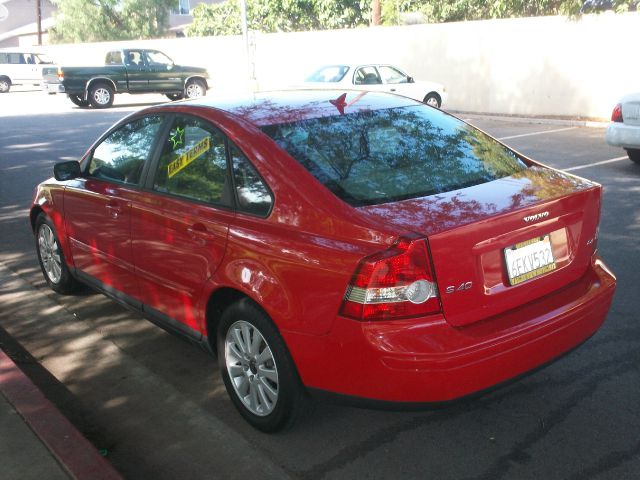 Volvo S40 2005 photo 8