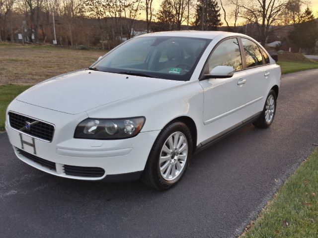 Volvo S40 2005 photo 1