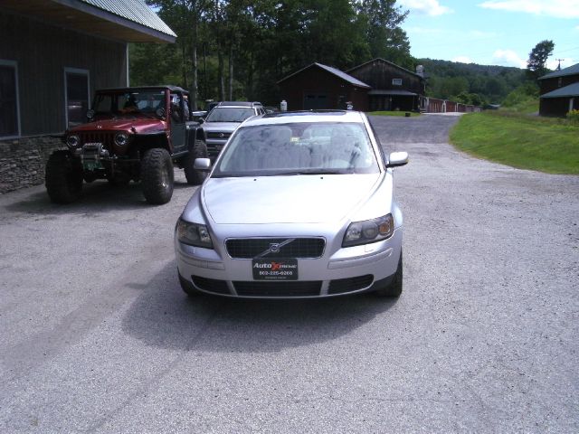 Volvo S40 2005 photo 1