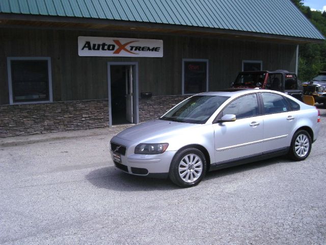 Volvo S40 2005 photo 2