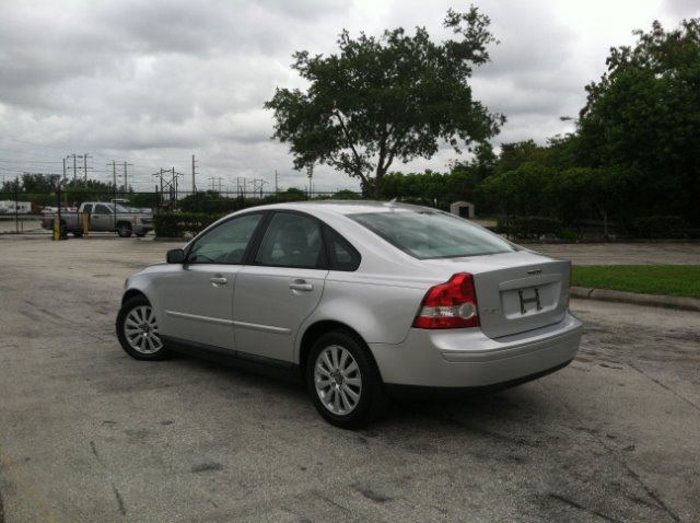 Volvo S40 2005 photo 15