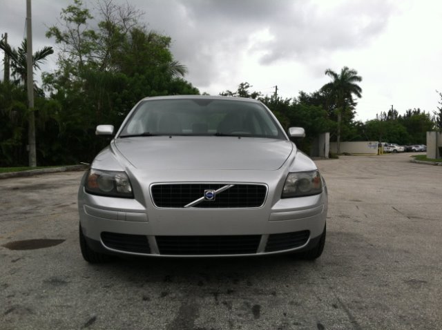 Volvo S40 2005 photo 19