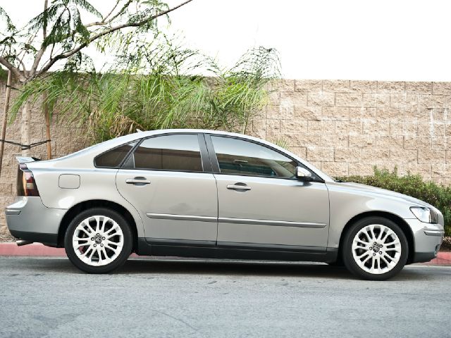 Volvo S40 2005 photo 0