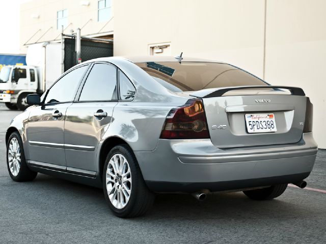 Volvo S40 2005 photo 1