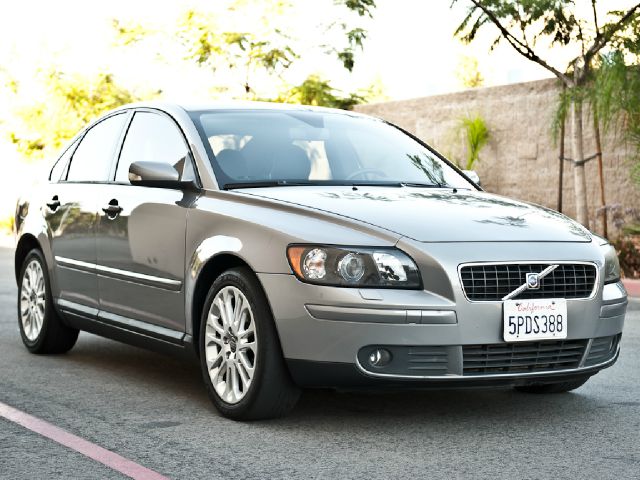 Volvo S40 2005 photo 2