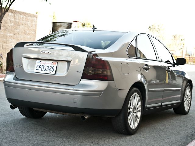 Volvo S40 2005 photo 4