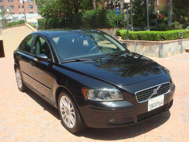 Volvo S40 2005 photo 2