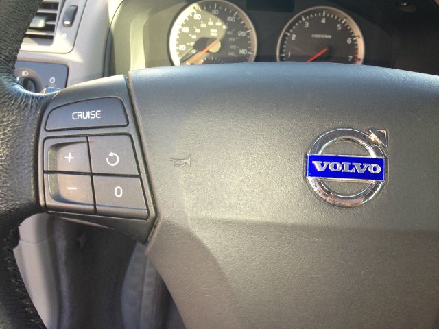 Volvo S40 2006 photo 14