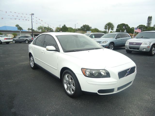 Volvo S40 2006 photo 9