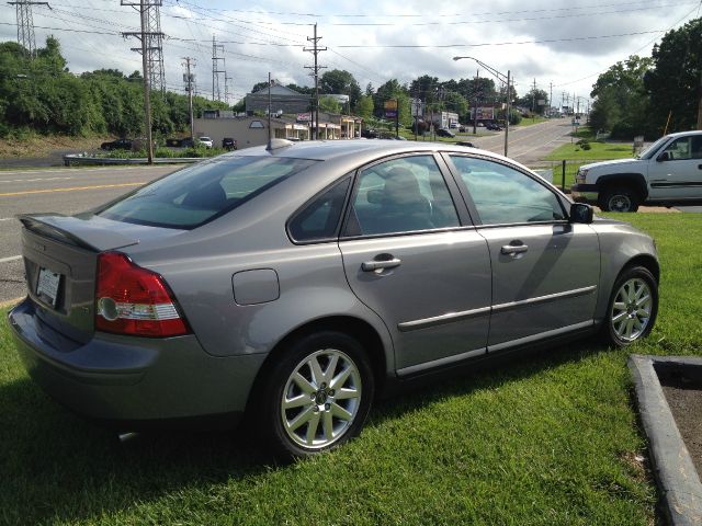 Volvo S40 2006 photo 18