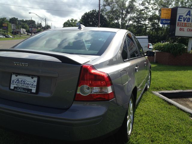 Volvo S40 2006 photo 19