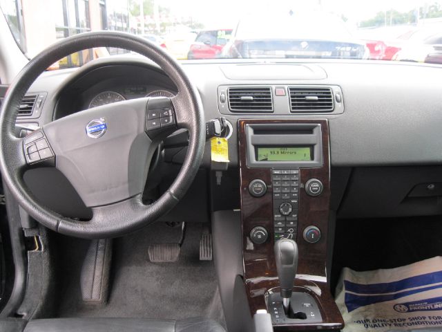 Volvo S40 2006 photo 18