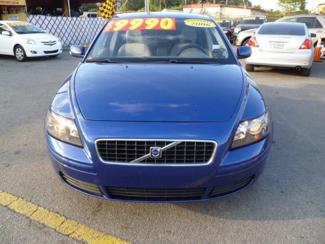 Volvo S40 2006 photo 0