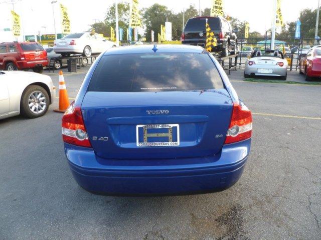 Volvo S40 2006 photo 2