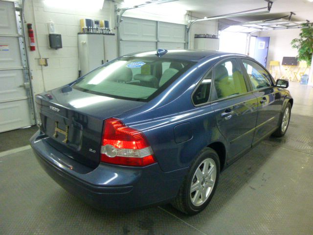 Volvo S40 2006 photo 2