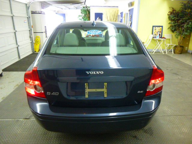 Volvo S40 2006 photo 3