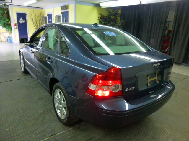 Volvo S40 2006 photo 4