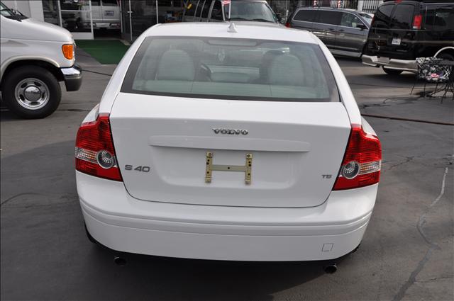 Volvo S40 2006 photo 4