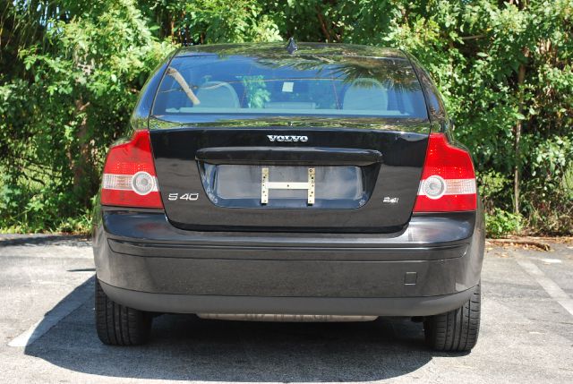 Volvo S40 2006 photo 3