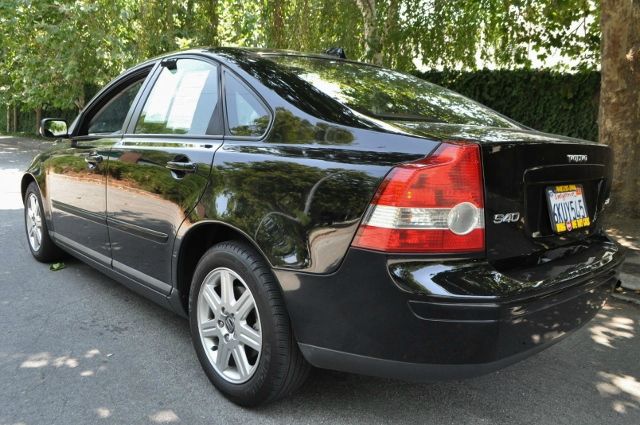 Volvo S40 2006 photo 2