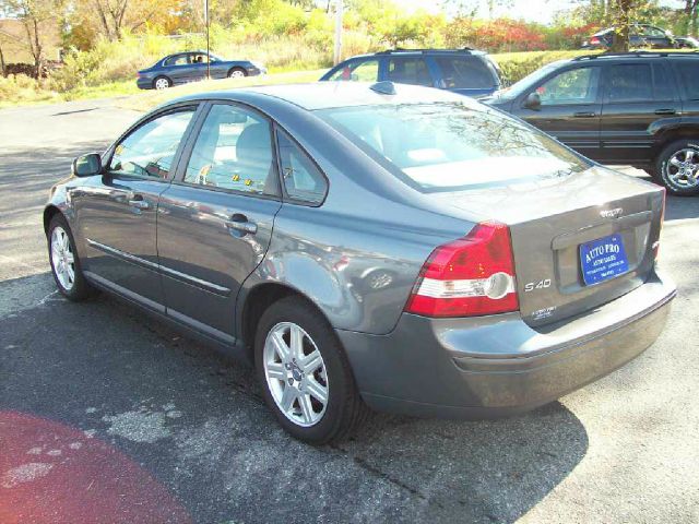 Volvo S40 2007 photo 2