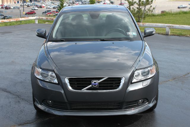 Volvo S40 2008 photo 1