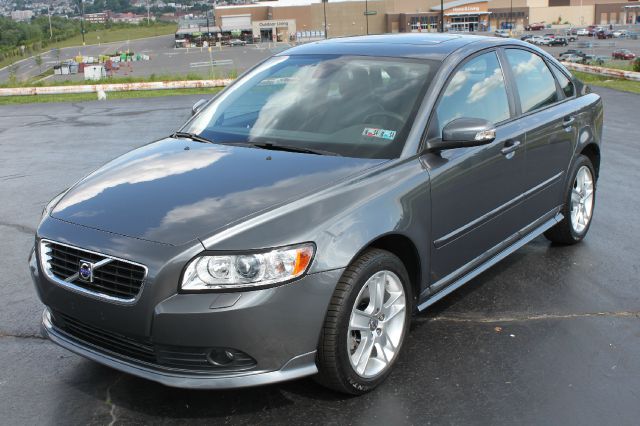 Volvo S40 2008 photo 4