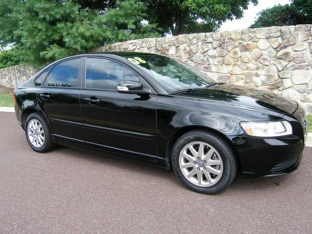 Volvo S40 2008 photo 1