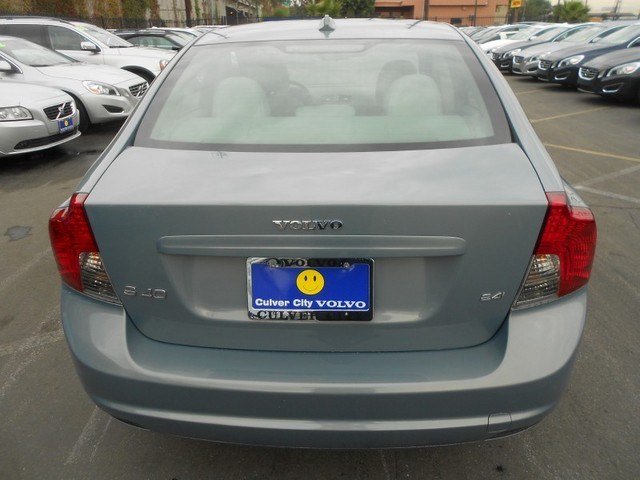 Volvo S40 2008 photo 3