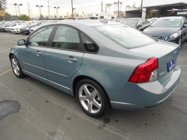 Volvo S40 2008 photo 4