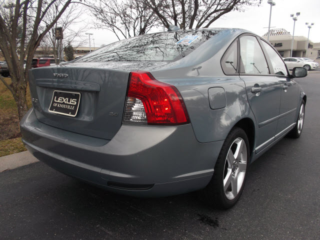 Volvo S40 2008 photo 4