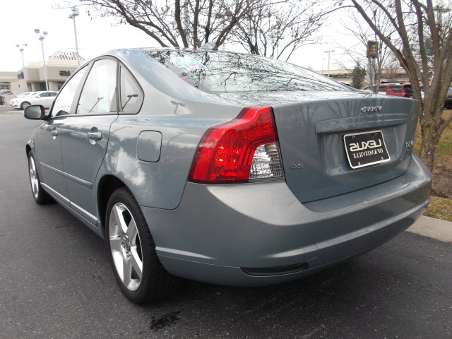 Volvo S40 2008 photo 5