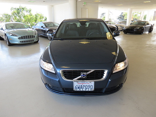 Volvo S40 2008 photo 1