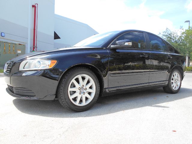 Volvo S40 2008 photo 3