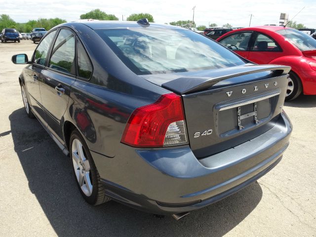 Volvo S40 2009 photo 3