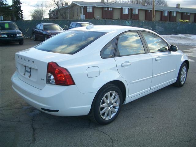 Volvo S40 2009 photo 4