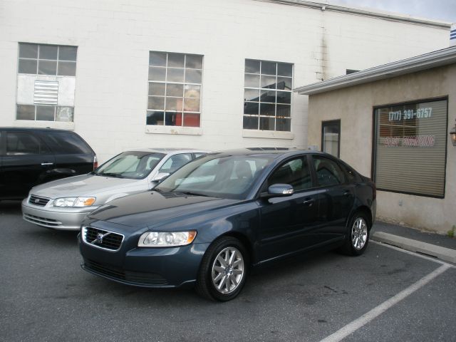 Volvo S40 2009 photo 0