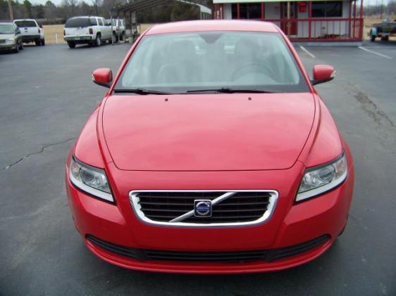 Volvo S40 2009 photo 1