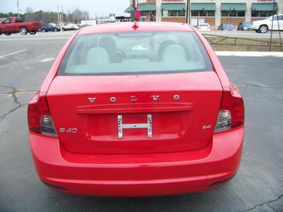 Volvo S40 2009 photo 5