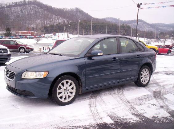 Volvo S40 2009 photo 1