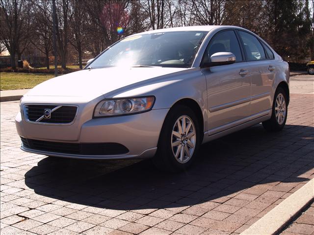 Volvo S40 4X4 ED. Bauer EL Sedan