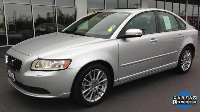 Volvo S40 2009 photo 3