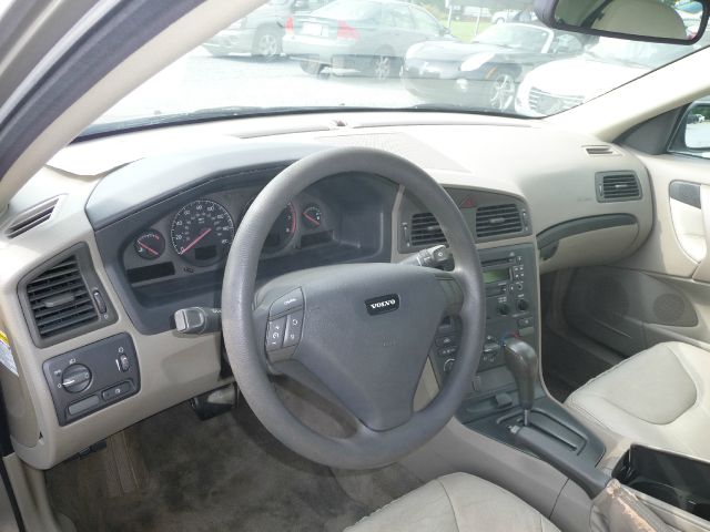 Volvo S60 2001 photo 27