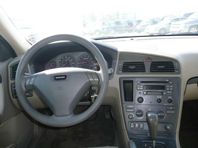 Volvo S60 2001 photo 33