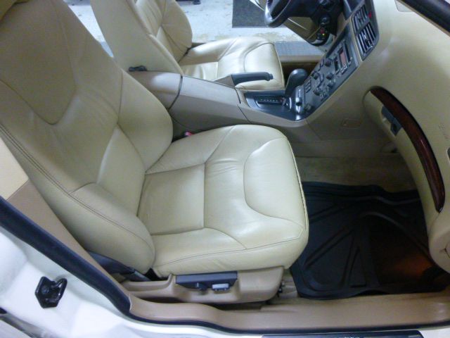 Volvo S60 2001 photo 13